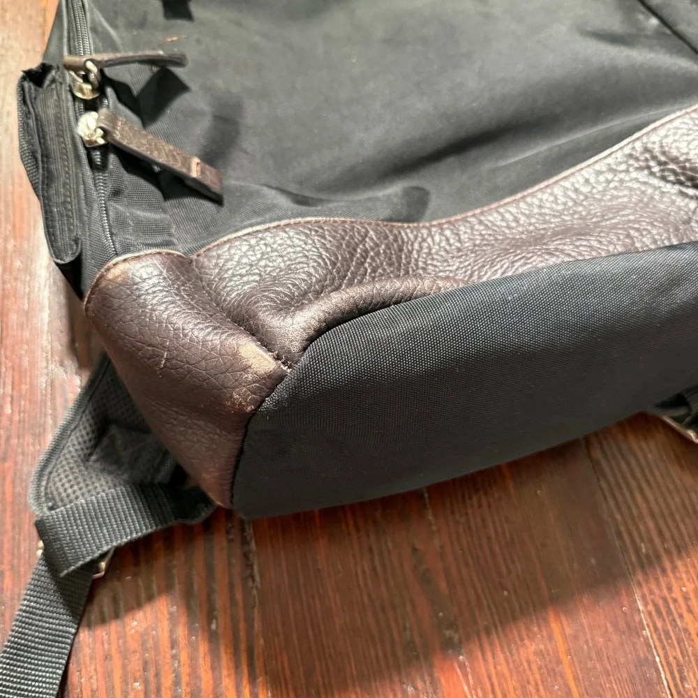 Kenneth‎ Cole Backpack Black with Brown Leather Classic Design
